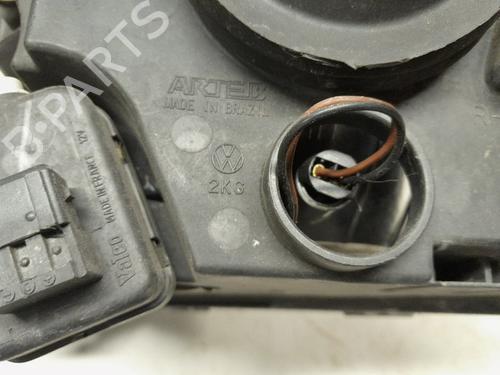 Right headlight VW FOX Hatchback (5Z1, 5Z3, 5Z4) 1.2 | BP31260817C29