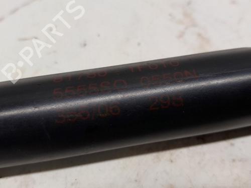 Tailgate lift support KIA SPORTAGE II (JE_, KM_) 2.0 i 16V | BP15969717C138