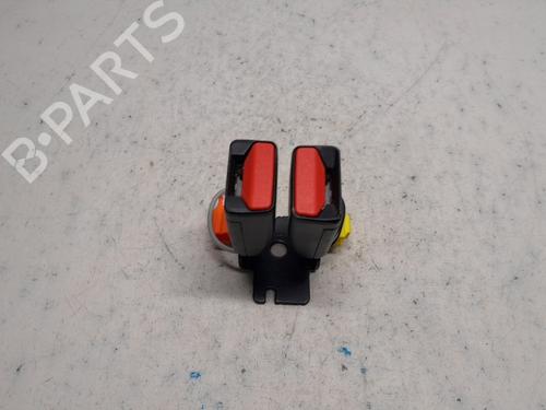 hjre-bagtil-seleforstrammer-volvo-v40-hatchback-525-d2-31377484-20151110-2012-2013-2014-2015-2016-2017-2018-2019-20228326 main image