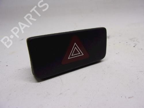 Bouton de warning SUZUKI ALTO VII (GF) 1.0 (AMF310, GFC31S) (68 hp) 13151659