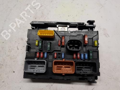 Used Fuse box PEUGEOT 207 (WA_, WC_) 1.4 16V (88 hp) 32035997