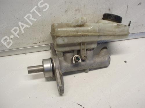 Used Brake master cylinder RENAULT MEGANE II (BM0/1_, CM0/1_) 1.6 16V (BM0C, CM0C) (113 hp) 11136084