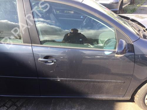 Used Right front door VW GOLF V (1K1) 1.4 16V (80 hp) 30378696