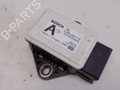 Used Electronic sensor TOYOTA AVENSIS Estate (_T27_) 2.2 D-4D (ADT271_, ADT271R) (150 hp) 13645362