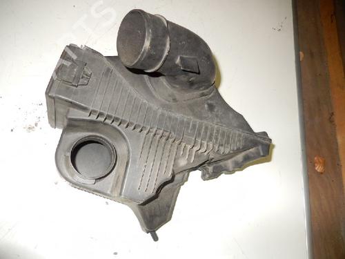 Used Air filter box Air filter box 11064564 11064564