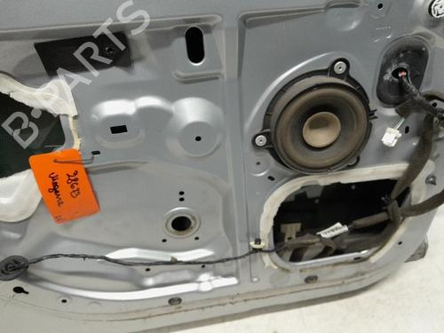 Left front door RENAULT MEGANE III Grandtour (KZ0/1) 1.5 dCi (KZ09, KZ0D, KZ1G, KZ29, KZ14, KZ1W, KZ10, KZ1F,... | BP23235575C2 