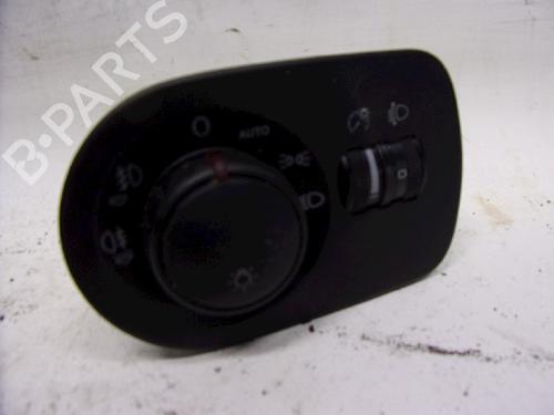 Used Headlight switch SEAT LEON (1P1) 1.6 (102 hp) 11067057