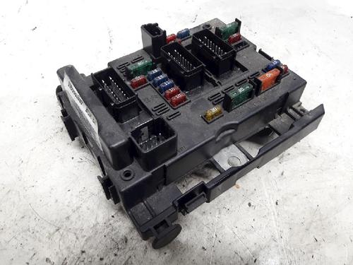 Used Fuse box Fuse box PEUGEOT 307 SW (3H) 1.6 16V (109 hp) 11069388 11069388