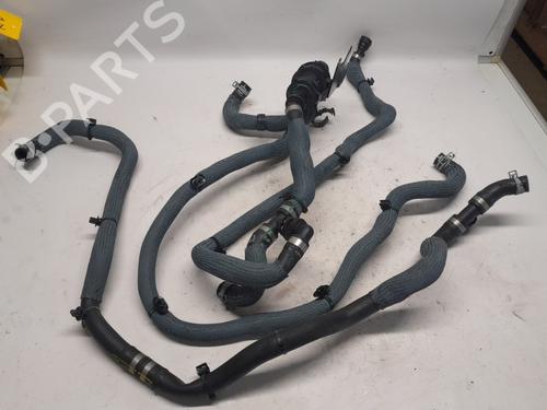 Cuerpo del termostato RENAULT AUSTRAL E-TECH 200 Hybrid (HGM2) (199 hp) 18900328