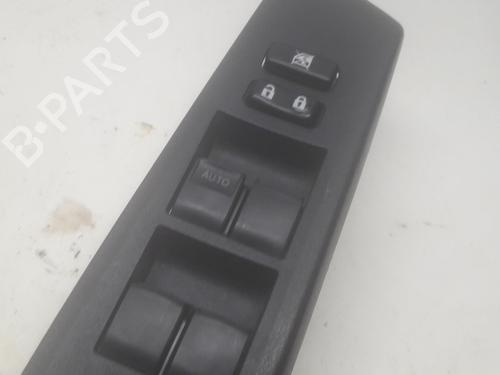 Switch TOYOTA YARIS (_P13_) 1.5 Hybrid (NHP130_, NHP130) | BP11568639I30 