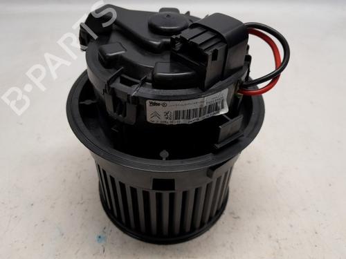 Used Heater blower motor Heater blower motor PEUGEOT 208 I (CA_, CC_) 1.2 THP 110 (110 hp) 24704956 24704956