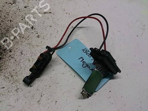 Used Heater resistor RENAULT MEGANE II Estate (KM0/1_) 1.5 dCi (KM16) (103 hp) 11776692
