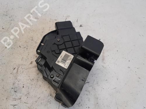 Used Rear right lock VOLVO XC60 I SUV (156) D3 (150 hp) 27621307
