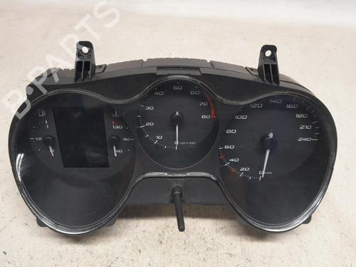 Used Display monitor SEAT ALTEA XL (5P5, 5P8) 1.2 TSI (105 hp) 30378516