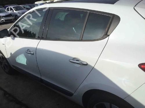 Used Left rear door RENAULT MEGANE III Hatchback (BZ0/1_, B3_) 1.4 TCe (BZ0F, BZ1V) (131 hp) 11078661