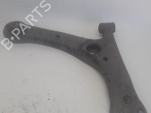Used Right front suspension arm TOYOTA PRIUS Liftback (_W2_) 1.5 Hybrid (NHW20_, NHW20R) (112 hp) 11081721