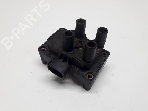 Used Ignition coil FORD MONDEO III Turnier (BWY) 1.8 16V (125 hp) 11070939