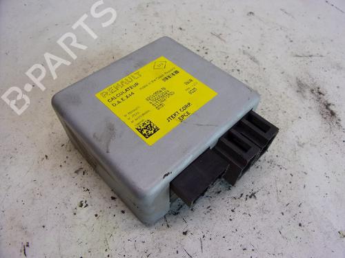 Used Steering ECU RENAULT TWINGO II (CN0_) 1.2 16V (CN04, CN0B) (75 hp) 11067655