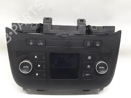 Used Climate control Climate control 11074027 11074027