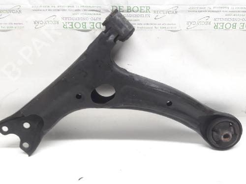 Left front suspension arm TOYOTA COROLLA Verso (ZER_, ZZE12_, R1_) 2.2 D-4D (AUR10_, AUR10R) | BP11071991M12 