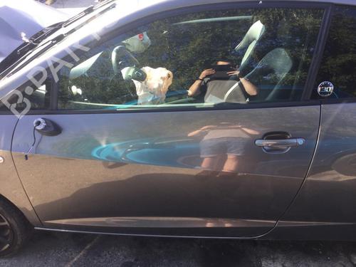 Used Left front door Left front door 37091178 37091178