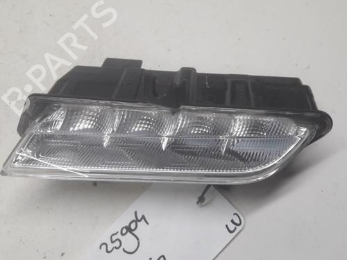 Used Left daytime light Left daytime light 11075801 11075801