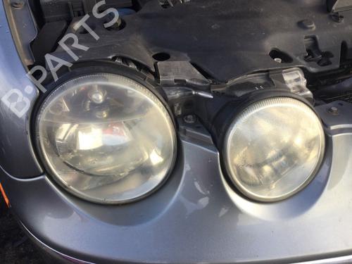 Used Right headlight JAGUAR S-TYPE II (X200) 2.7 D (207 hp) 32174524
