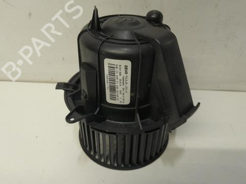 Used Heater blower motor Heater blower motor CITROËN C4 CACTUS 1.2 VTi 82 (82 hp) 32330623 32330623