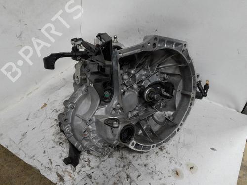 Gearkasse CITROËN C3 III (SX) 1.2 PureTech 82 (83 hp) 29981061