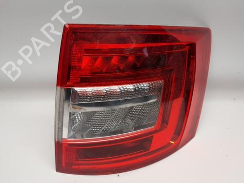 Used Right taillight SKODA OCTAVIA III Combi (5E5, 5E6) 1.6 TDI (115 hp) 30658499