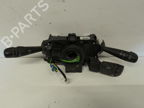 Used Steering column stalk DACIA SANDERO II TCe 90 (B8M1, B8MA, B8AC) (90 hp) 28205753