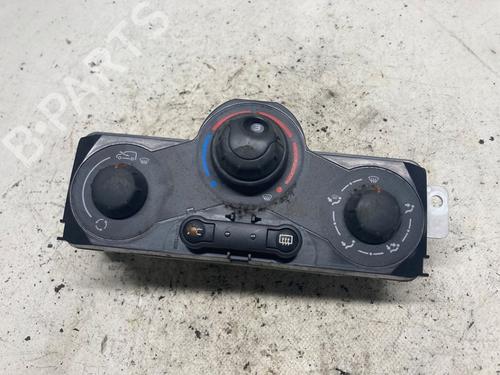 Used Climate control RENAULT KANGOO / GRAND KANGOO II (KW0/1_) 1.5 dCi 70 (KW0V, KW0A) (68 hp) 18846291