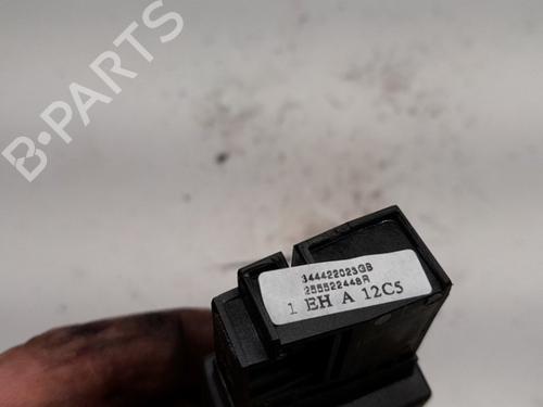 Steering wheel controls RENAULT CLIO IV (BH_) 1.5 dCi 90 | BP15794669E15 