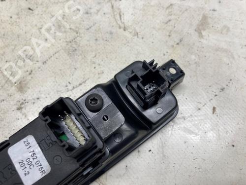 Switch RENAULT MEGANE IV Grandtour (K9A/M/N_) 1.3 TCe 140 (K9NB) | BP27240084I30