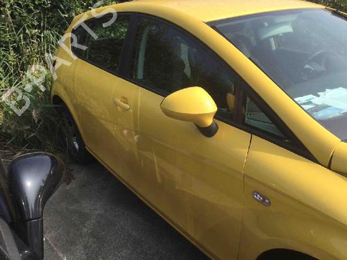 Used Right front door SEAT LEON (1P1) 1.4 16V (86 hp) 11077901