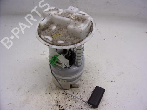 Used Fuel pump Fuel pump 11067460 11067460