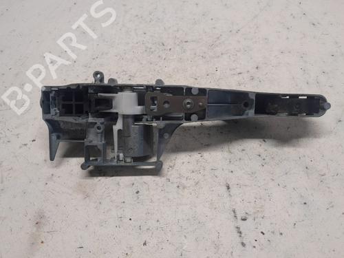 Used Front right exterior door handle Front right exterior door handle 19916483 19916483