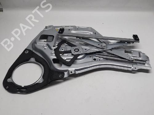 Used Front left window mechanism KIA SPORTAGE II (JE_, KM_) 2.0 i 16V (141 hp) 11072296