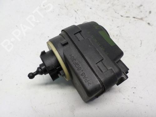 Used Headlight adjuster motor CITROËN C1 (PM_, PN_) 1.0 (68 hp) 13151393