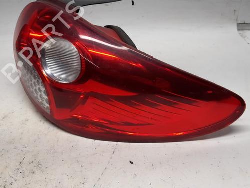 Right taillight PEUGEOT 206+ (2L_, 2M_) 1.4 i (2LKFWA, 2MKFWA) | BP12054078C35 