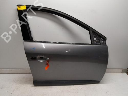 Dør høyre foran RENAULT MEGANE III Grandtour (KZ0/1) 2.0 CVT (KZ0G, KZ1P) (140 hp) 24016747