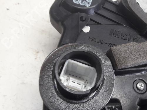 Front right lock TOYOTA AVENSIS Estate (_T25_) 1.8 VVT-i (ZZT251_, ZZT251R) | BP11074539C97 