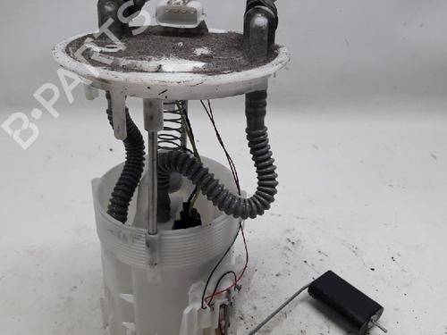 Used Fuel pump Fuel pump 11070574 11070574
