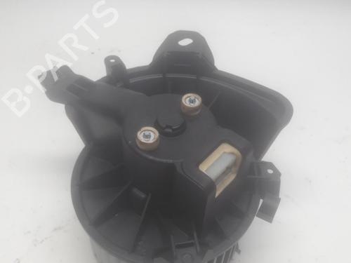 Used Heater blower motor FIAT GRANDE PUNTO (199_) 1.4 16V (199BXG1B, 199AXG1B) (95 hp) 11135394