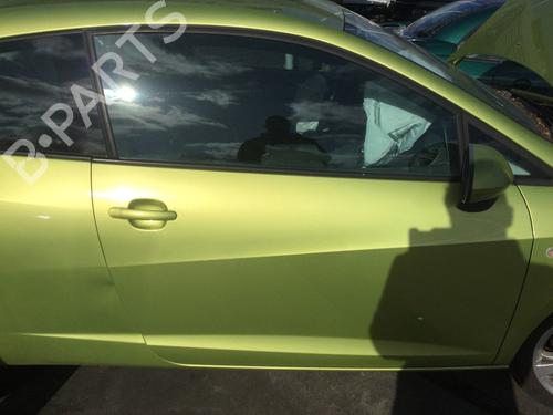 Used Right front door Right front door 35987787 35987787
