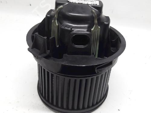 Used Heater blower motor PEUGEOT 207 (WA_, WC_) 1.4 HDi (68 hp) 11072429