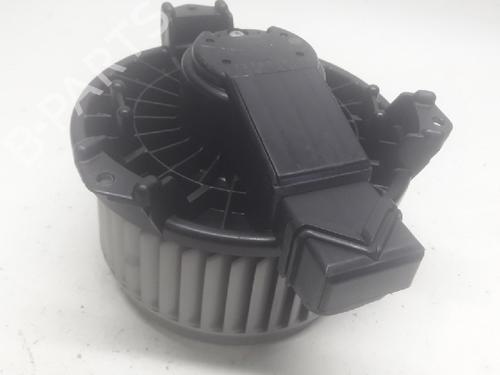 Varmeblæser Varmeblæser SUZUKI SWIFT III (MZ, EZ) 1.3 (RS413, ZC11S) (92 hp) 11079555 11079555