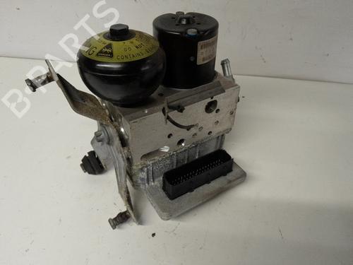 Used ABS pump MERCEDES-BENZ E-CLASS (W211) E 240 (211.061) (177 hp) 28080672