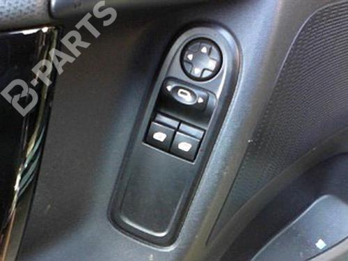 Used Switch Switch CITROËN C3 II (SC_) 1.6 HDi (92 hp) 11071596 11071596