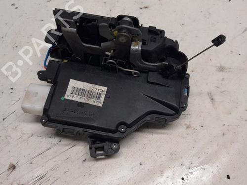 Used Front right lock VW TOURAN (1T3) 1.2 TSI (105 hp) 18845167